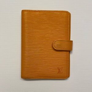 Louis Vuitton Yellow Epi Small Ring Agenda PM